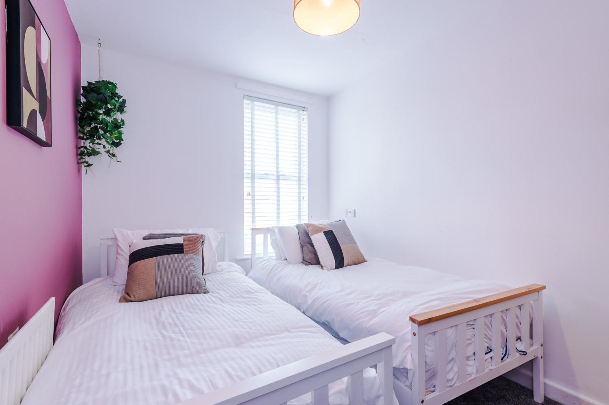 Large 7 Bedroom Town House In Chester City Centre Екстериор снимка