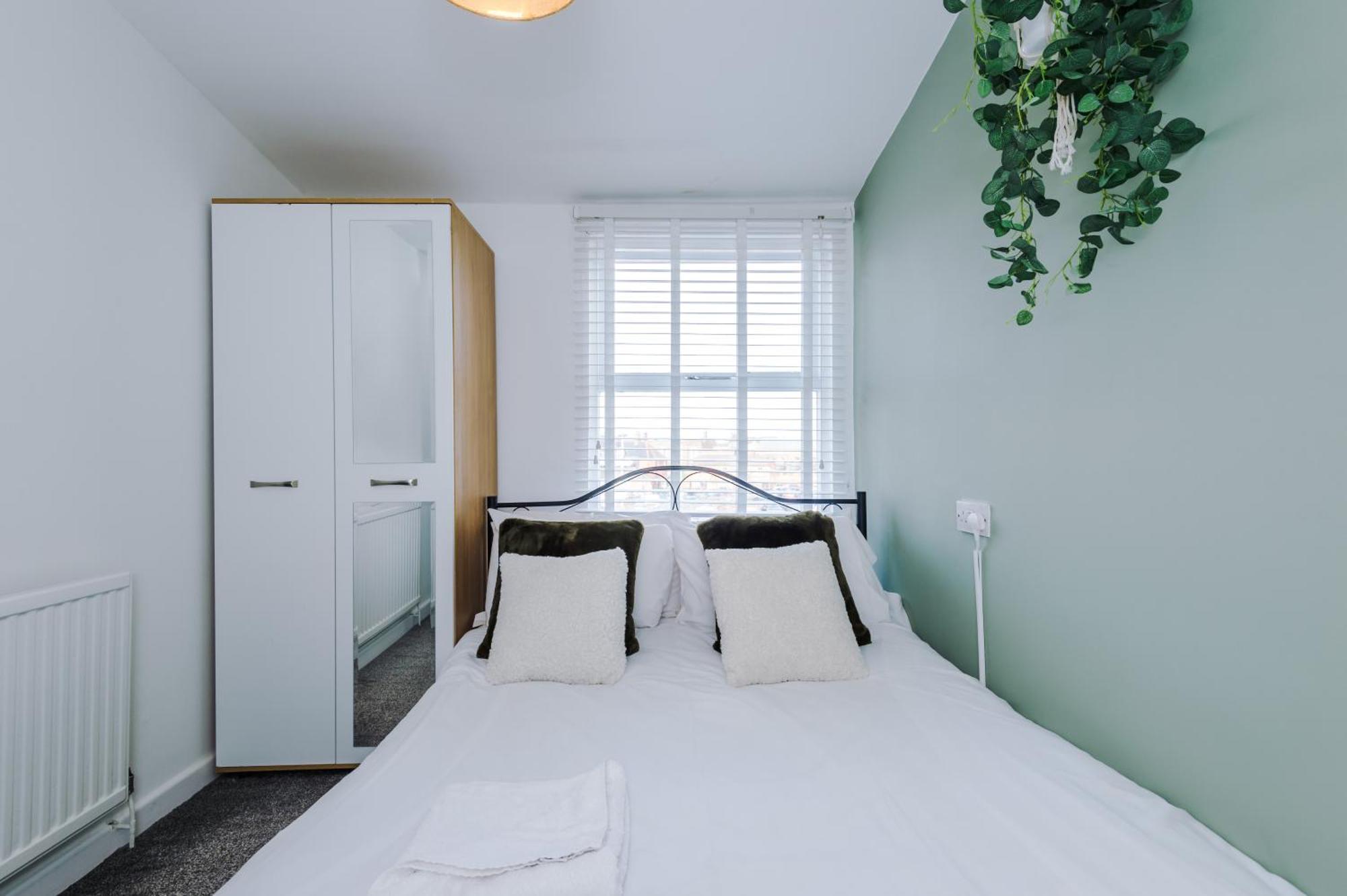 Large 7 Bedroom Town House In Chester City Centre Екстериор снимка